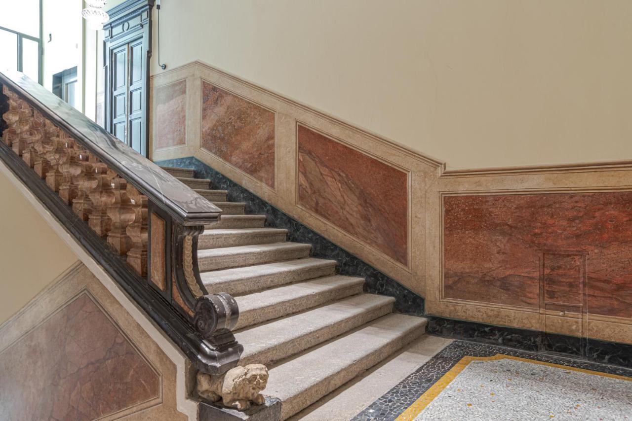 Suite Del Vescovo - By MyhomeinΌπως Εξωτερικό φωτογραφία